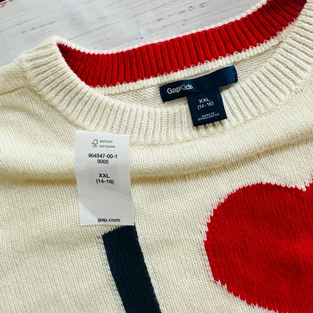 Gap NWT I love you sweater! Size 14/16